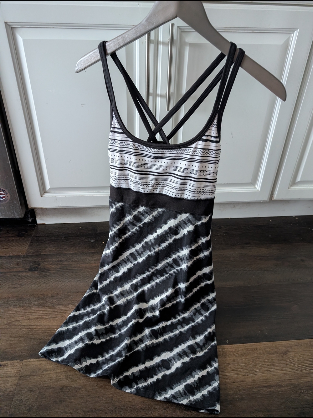 Lola Stretch Athletic Dress Small Black White